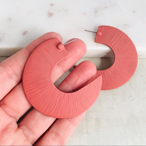 Matte Coated Semi-Circle Hoops - Picture 3 of 4